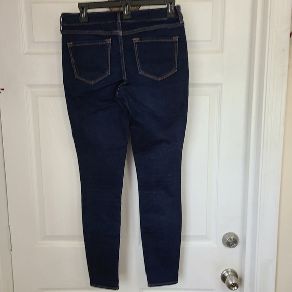 (749) Old Navy Woman's Rockstar Skinny Mid-Rise Denim Jeans, Size: 4 Color: Blue - Picture 15 of 16